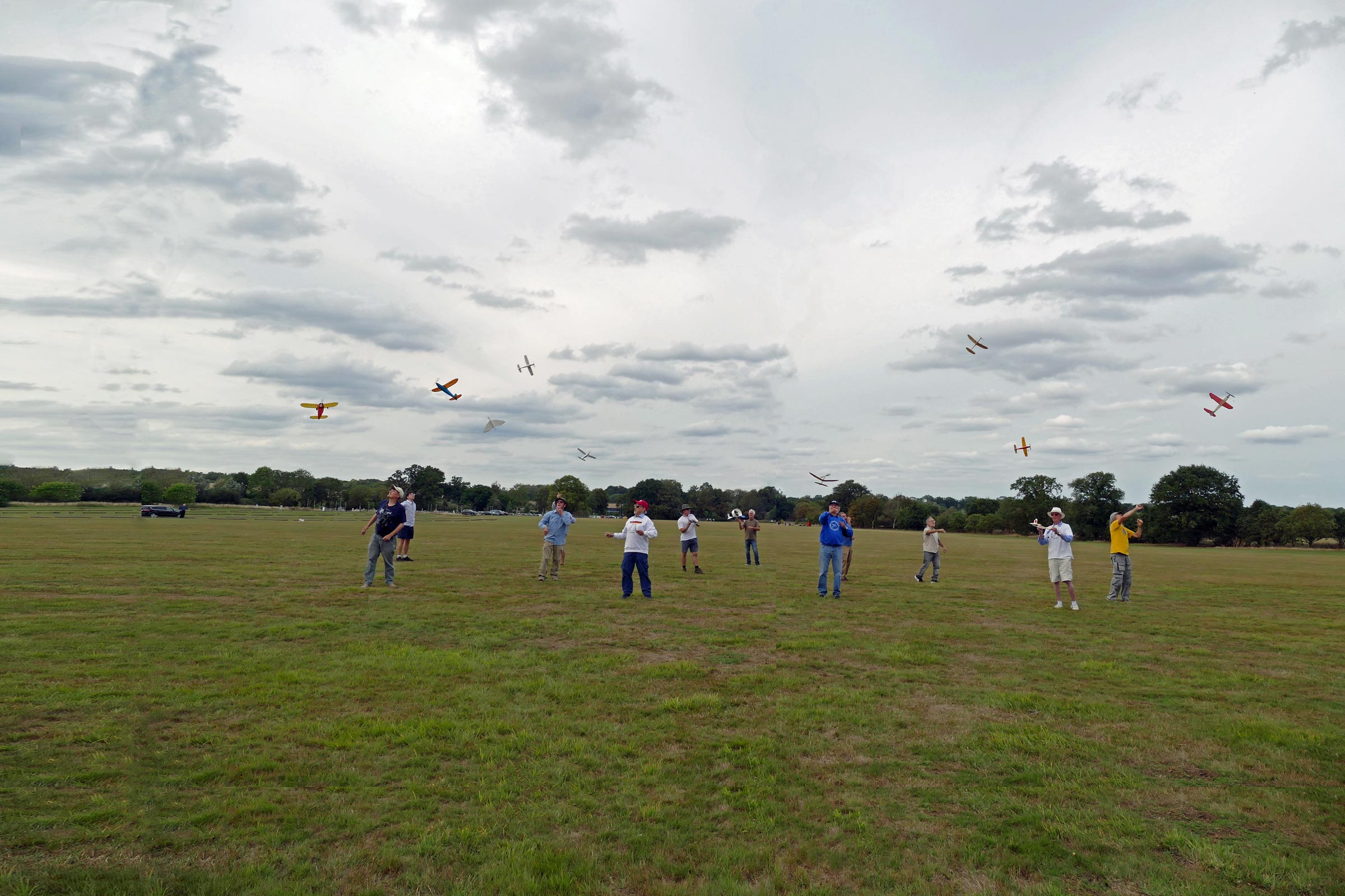 The Flying Swarm at the end of the day with Mike Stuart being the last one down 2025 Flying Aces.